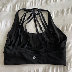 Black sports bra